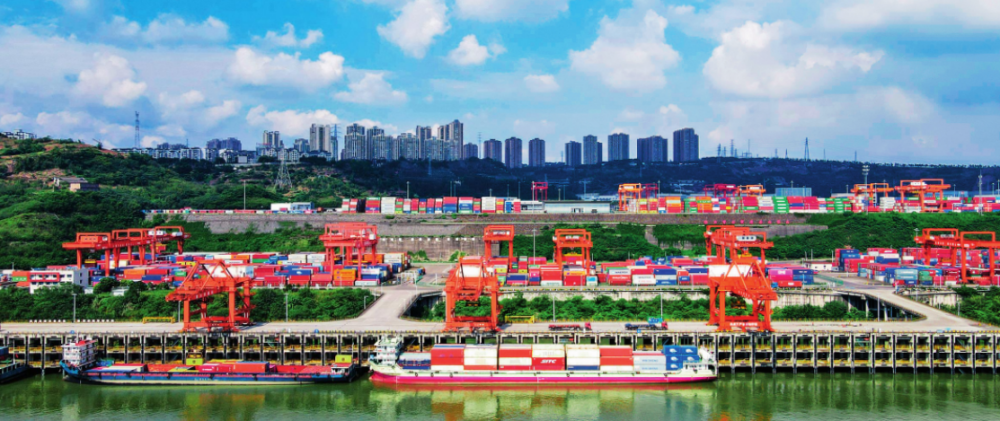 竞博体育瞭望·治国理政纪事｜把西部陆海新通道建立好运营好(图1)